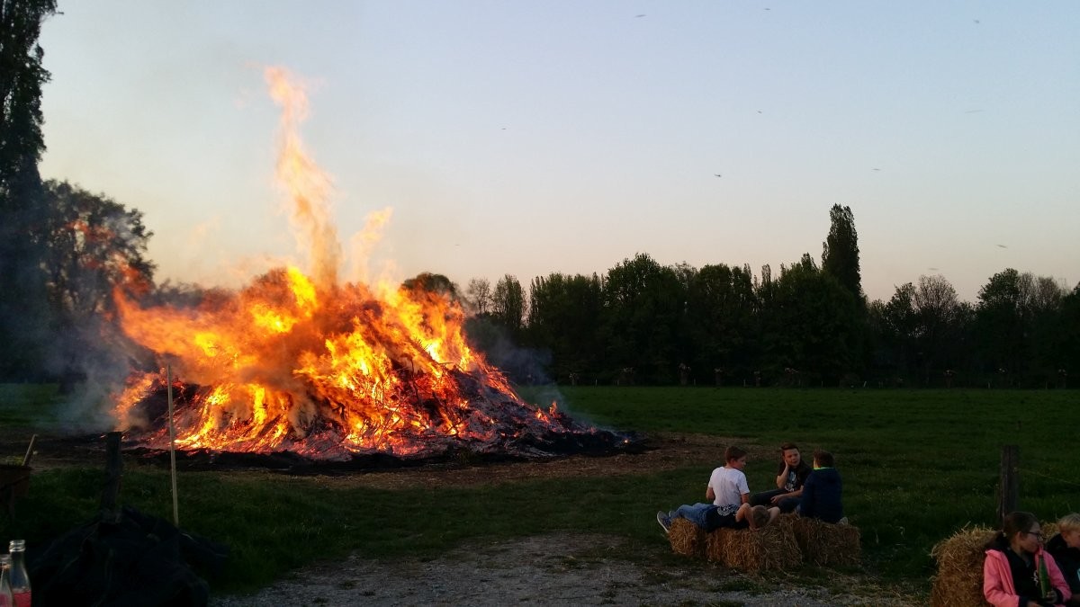 Osterfeuer 2019